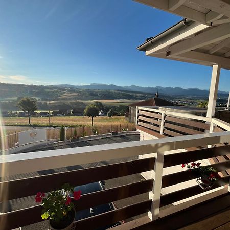 Appartamento Loft Des Milans, Petit Nid Douillet Perche Sur La Campagne Ecublens  Esterno foto